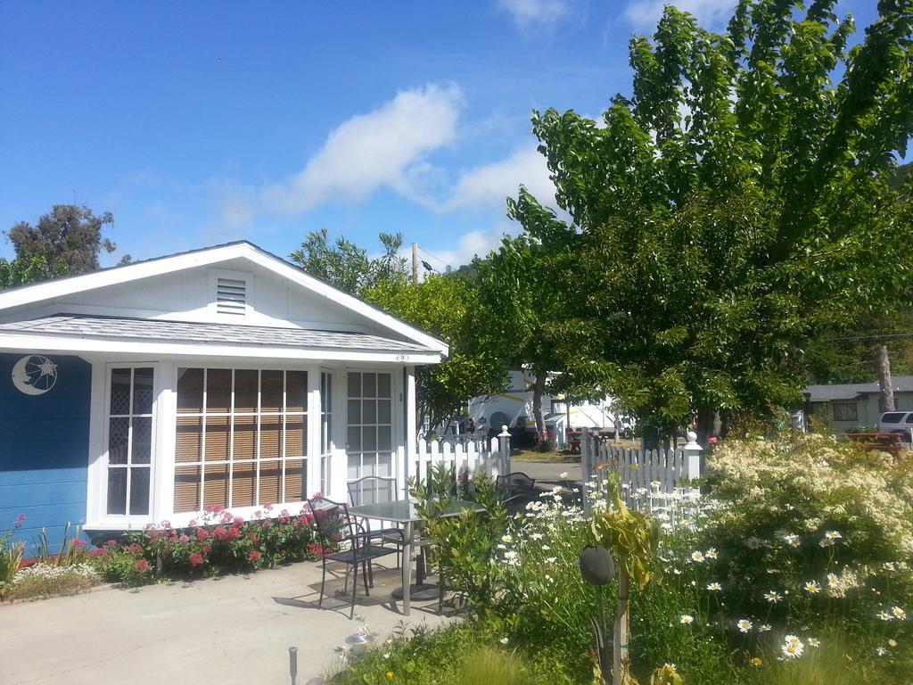 Lake Place Resort Glenhaven Exterior foto