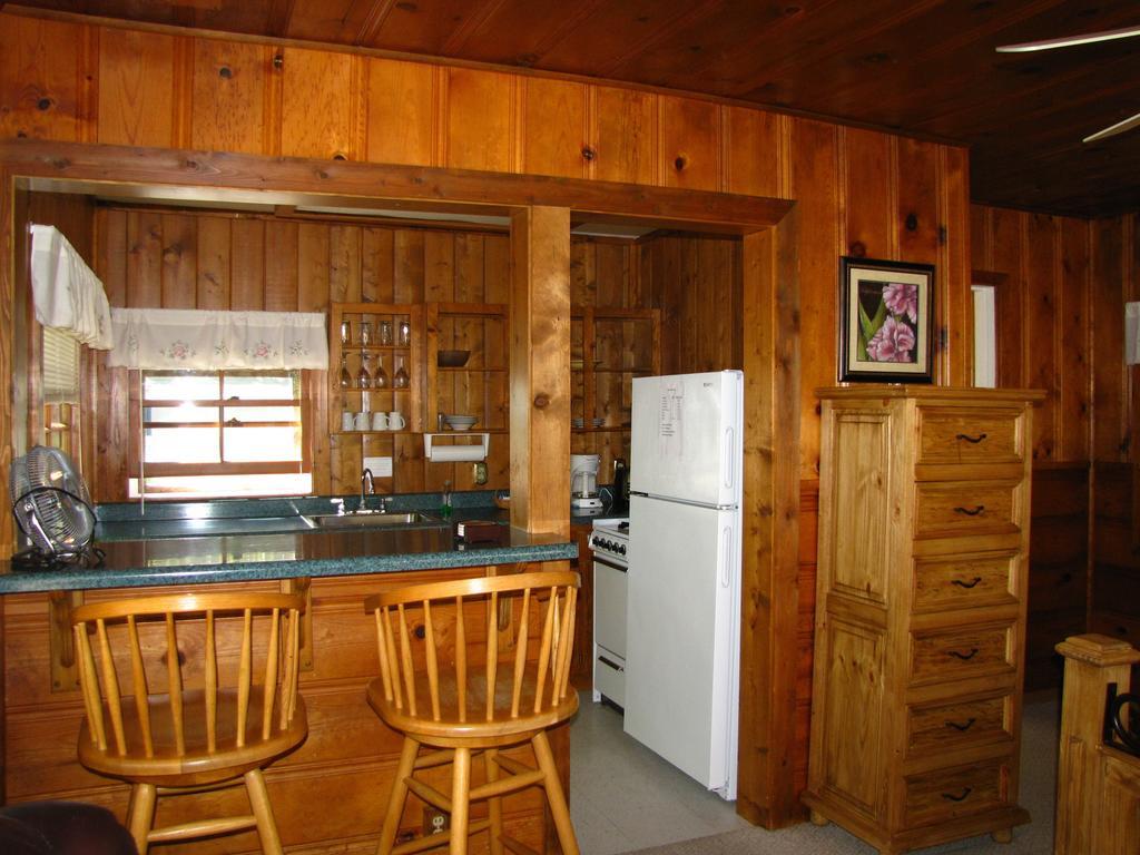 Lake Place Resort Glenhaven Habitación foto