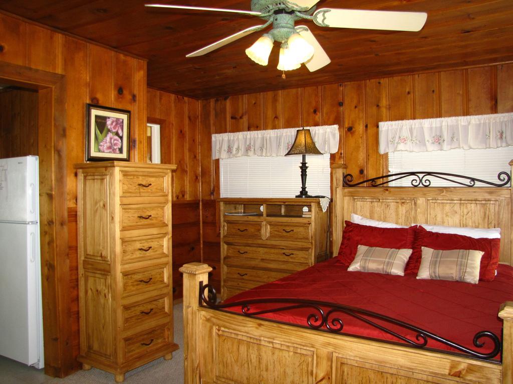 Lake Place Resort Glenhaven Habitación foto